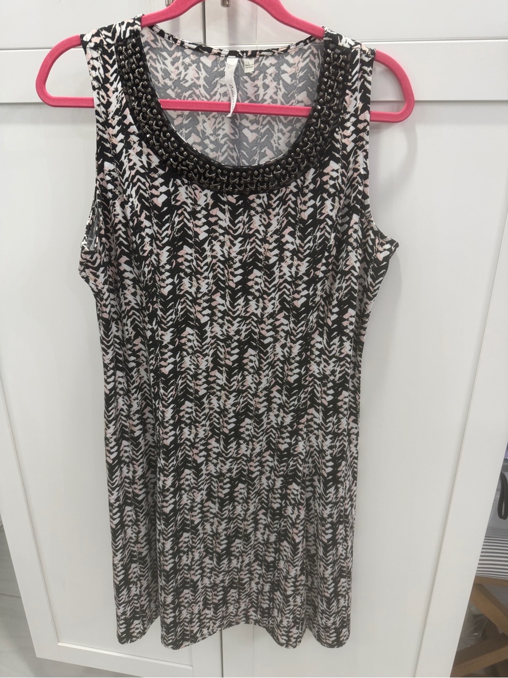 NY Collection Black and White Beaded-Neck Sleeveless Dress L